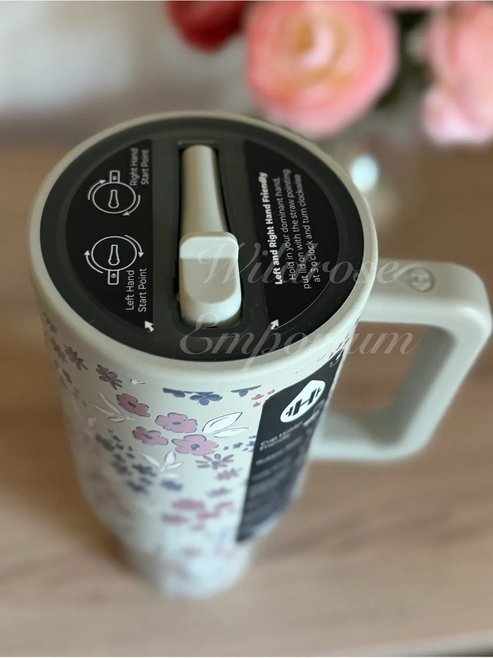 NWT HydroJug pink blue flower garden Rylee cru Traveler tumbler 40oz